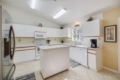 Villa ou maison à vendre à Fruitland Park, Floride: 3 chambres, 170.38 m2 № 2419566 - photo 29