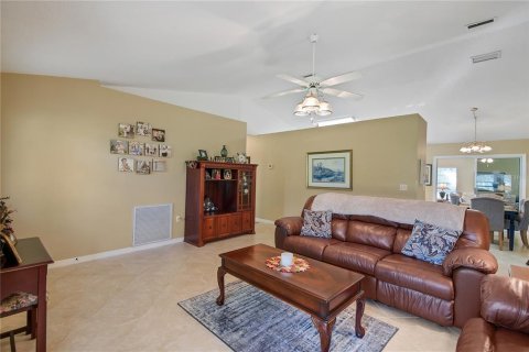 Villa ou maison à vendre à Fruitland Park, Floride: 3 chambres, 170.38 m2 № 2419566 - photo 26