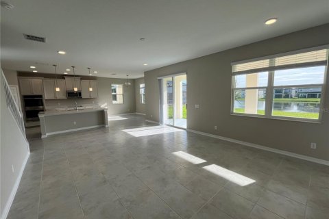 Casa en alquiler en Wesley Chapel, Florida, 5 dormitorios, 305.83 m2 № 1909360 - foto 18