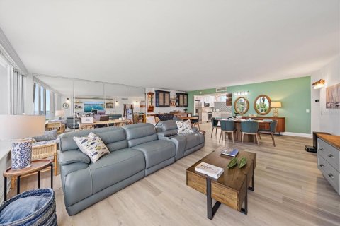 Copropriété à vendre à Longboat Key, Floride: 2 chambres, 138.61 m2 № 2406508 - photo 15