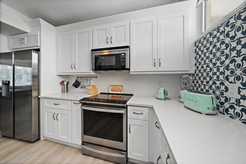 Copropriété à vendre à Longboat Key, Floride: 2 chambres, 138.61 m2 № 2406508 - photo 19