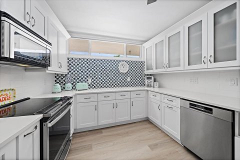 Copropriété à vendre à Longboat Key, Floride: 2 chambres, 138.61 m2 № 2406508 - photo 21