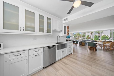 Copropriété à vendre à Longboat Key, Floride: 2 chambres, 138.61 m2 № 2406508 - photo 23