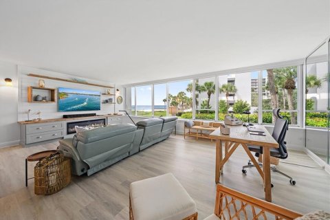 Copropriété à vendre à Longboat Key, Floride: 2 chambres, 138.61 m2 № 2406508 - photo 10
