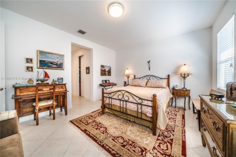 House in Loxahatchee Groves, Florida 3 bedrooms, 160.16 sq.m. № 2012119 - photo 15