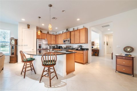 House in Loxahatchee Groves, Florida 3 bedrooms, 160.16 sq.m. № 2012119 - photo 12