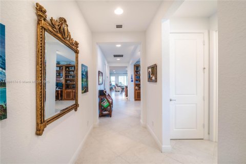 House in Loxahatchee Groves, Florida 3 bedrooms, 160.16 sq.m. № 2012119 - photo 7