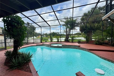 Casa en alquiler en Brandon, Florida, 4 dormitorios, 226.31 m2 № 1878202 - foto 4