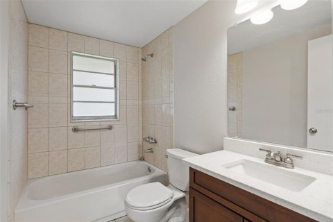 Casa en venta en Lutz, Florida, 3 dormitorios, 120.4 m2 № 2385840 - foto 18