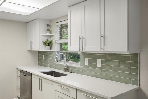 Casa en venta en Lutz, Florida, 3 dormitorios, 120.4 m2 № 2385840 - foto 9