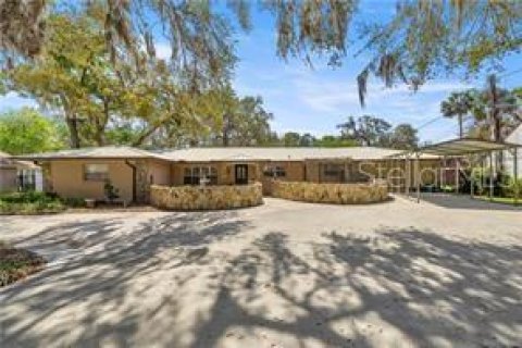 House in Yankeetown, Florida 3 bedrooms, 323.95 sq.m. № 2151341 - photo 4