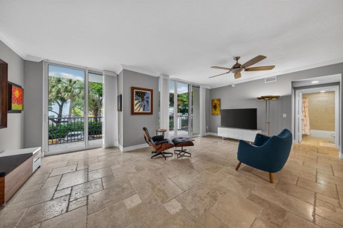 Condominio en venta en Deerfield Beach, Florida, 2 dormitorios, 144.93 m2 № 2147092 - foto 13