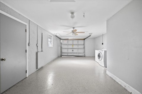House in Holiday, Florida 4 bedrooms, 113.9 sq.m. № 1844956 - photo 21