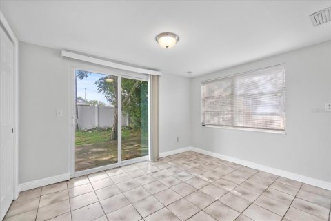 House in Holiday, Florida 4 bedrooms, 113.9 sq.m. № 1844956 - photo 11