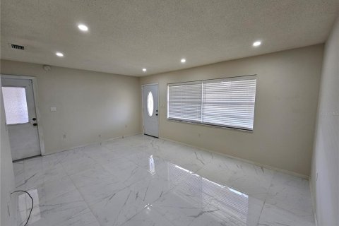 Casa en alquiler en Ocala, Florida, 2 dormitorios, 116.78 m2 № 1851456 - foto 3