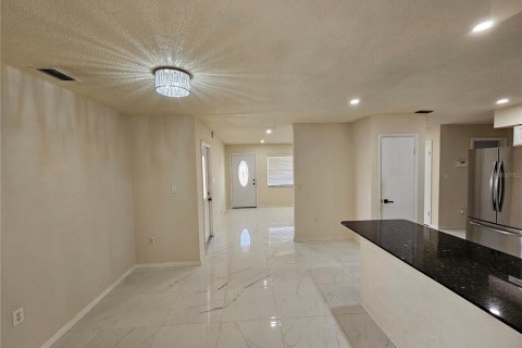 Casa en alquiler en Ocala, Florida, 2 dormitorios, 116.78 m2 № 1851456 - foto 8