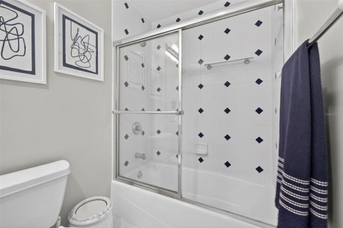 Condominio en alquiler en Saint Petersburg, Florida, 2 dormitorios, 241.55 m2 № 2103339 - foto 30