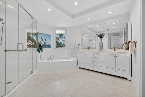 Condominio en alquiler en Saint Petersburg, Florida, 2 dormitorios, 241.55 m2 № 2103339 - foto 23