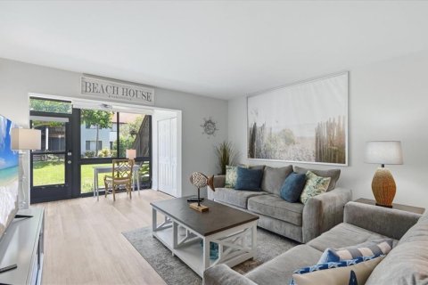 Copropriété à vendre à Sarasota, Floride: 2 chambres, 94.39 m2 № 2406827 - photo 3