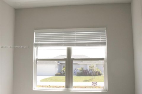 Villa ou maison à vendre à Port St. Lucie, Floride: 5 chambres, 268.21 m2 № 1961881 - photo 24