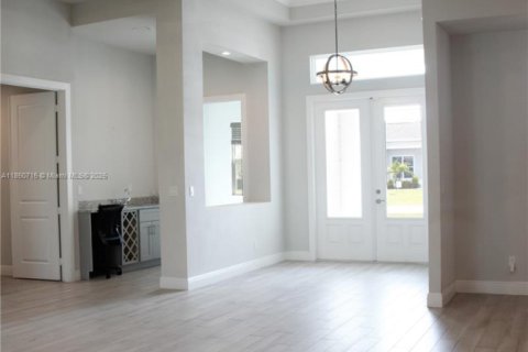 Villa ou maison à vendre à Port St. Lucie, Floride: 5 chambres, 268.21 m2 № 1961881 - photo 20