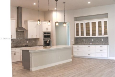 Villa ou maison à vendre à Port St. Lucie, Floride: 5 chambres, 268.21 m2 № 1961881 - photo 8