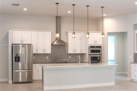 Villa ou maison à vendre à Port St. Lucie, Floride: 5 chambres, 268.21 m2 № 1961881 - photo 12