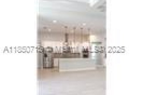 Villa ou maison à vendre à Port St. Lucie, Floride: 5 chambres, 268.21 m2 № 1961881 - photo 13