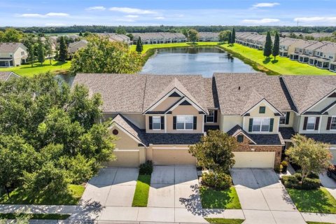 Touwnhouse à vendre à Riverview, Floride: 3 chambres, 154.78 m2 № 1884461 - photo 1