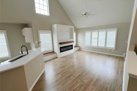 Condominio en venta en Sarasota, Florida, 2 dormitorios, 122.26 m2 № 2215455 - foto 5