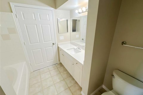 Condominio en venta en Sarasota, Florida, 2 dormitorios, 122.26 m2 № 2215455 - foto 7
