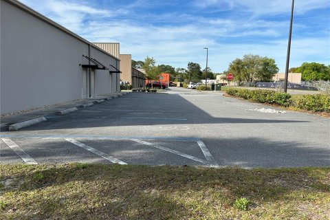 Propiedad comercial en alquiler en Ocala, Florida, 1113.53 m2 № 1358141 - foto 7