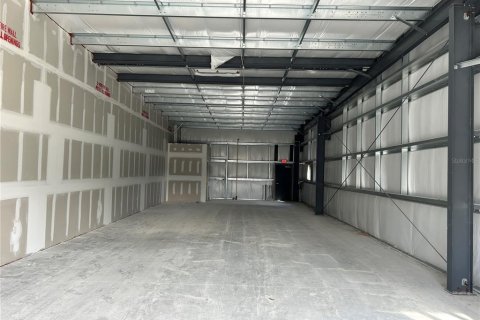 Propiedad comercial en alquiler en Ocala, Florida, 1113.53 m2 № 1358141 - foto 4