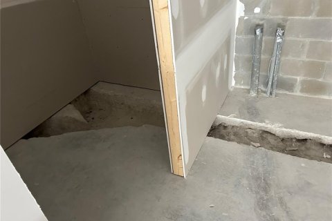 Propiedad comercial en alquiler en Ocala, Florida, 1113.53 m2 № 1358141 - foto 10