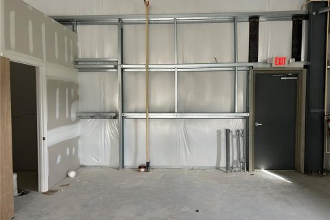 Propiedad comercial en alquiler en Ocala, Florida, 1113.53 m2 № 1358141 - foto 5