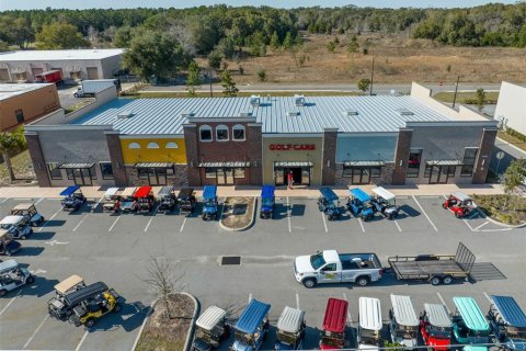 Propiedad comercial en alquiler en Ocala, Florida, 1113.53 m2 № 1358141 - foto 2