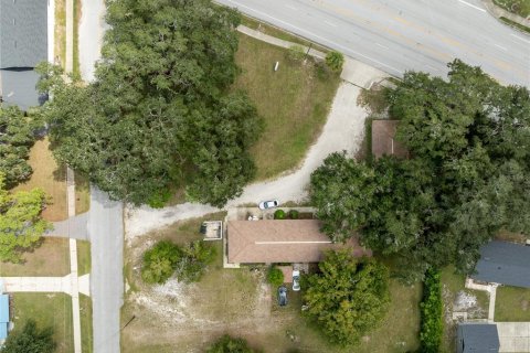 Propiedad comercial en venta en DeBary, Florida, 293.76 m2 № 2287150 - foto 13
