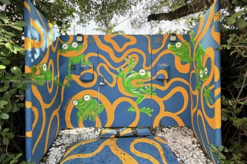 Commercial property in Miami, Florida 277.13 sq.m. № 2042549 - photo 5