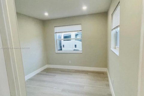 House in Davie, Florida 3 bedrooms, 113.15 sq.m. № 1772471 - photo 24