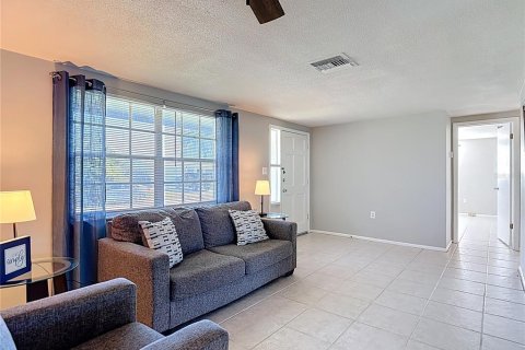 House in Holiday, Florida 2 bedrooms, 82.13 sq.m. № 1884863 - photo 5