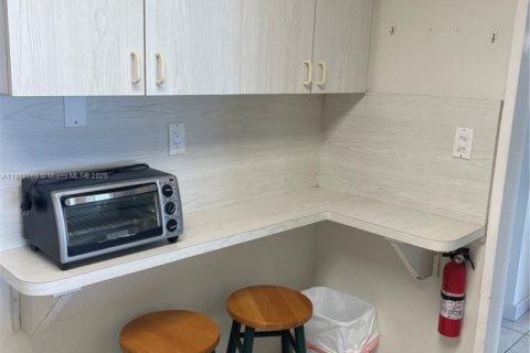 Copropriété à louer à Miami Beach, Floride: 1 chambre № 2085262 - photo 11