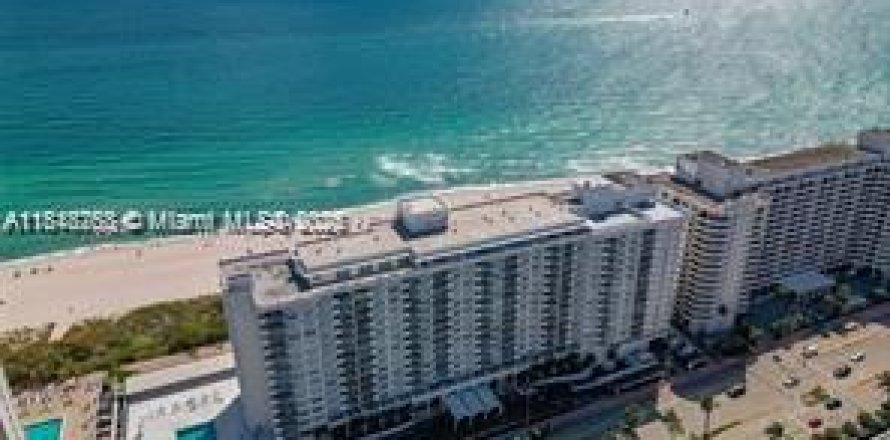 Condo à Miami Beach, Floride, 1 chambre  № 2085262