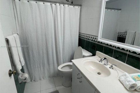Copropriété à louer à Miami Beach, Floride: 1 chambre № 2085262 - photo 12