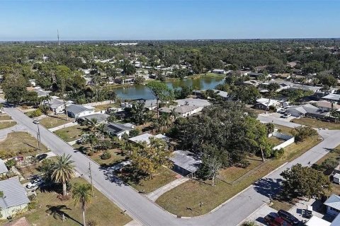 Villa ou maison à vendre à Sarasota, Floride: 2 chambres, 75.25 m2 № 2406649 - photo 27