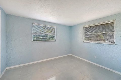 Villa ou maison à vendre à Sarasota, Floride: 2 chambres, 75.25 m2 № 2406649 - photo 23