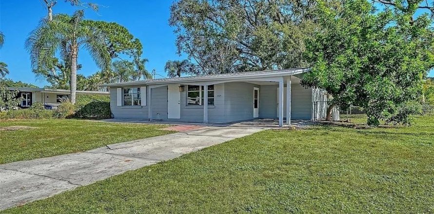 Villa ou maison à Sarasota, Floride 2 chambres, 75.25 m2 № 2406649