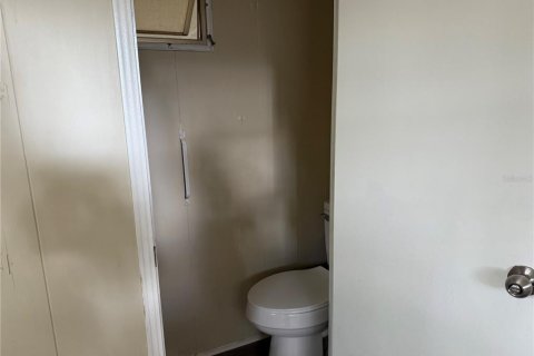 Apartamento en alquiler en Zephyrhills, Florida, 2 dormitorios, 144.93 m2 № 1803301 - foto 8