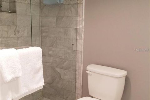 Condominio en alquiler en Sarasota, Florida, 2 dormitorios, 103.86 m2 № 1723940 - foto 5