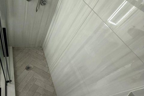Condominio en alquiler en Sarasota, Florida, 2 dormitorios, 103.86 m2 № 1723940 - foto 14