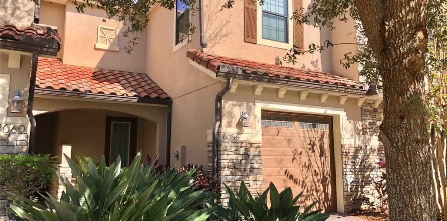 Townhouse in Orlando, Florida 3 bedrooms, 152.17 sq.m. № 2378009